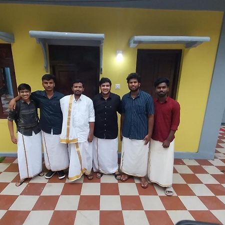 Hostel Gandhi Thiruvananthapuram Exteriér fotografie